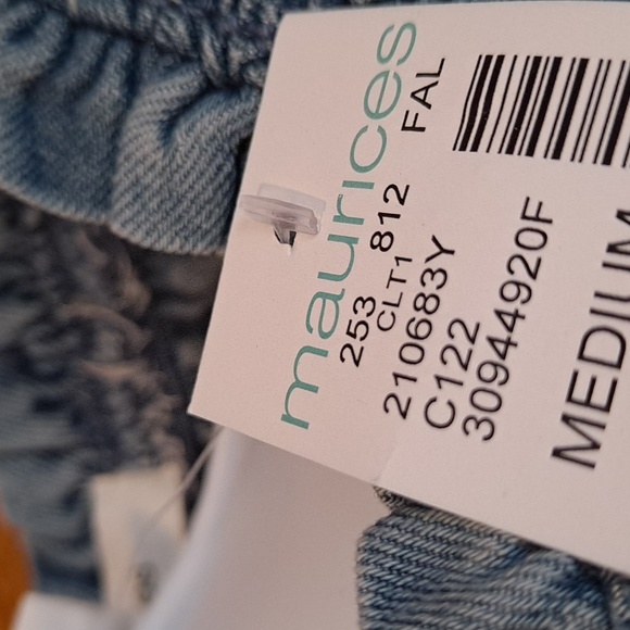 NWT Maurices Smocked Chambray Denim Top - Picture 7 of 7